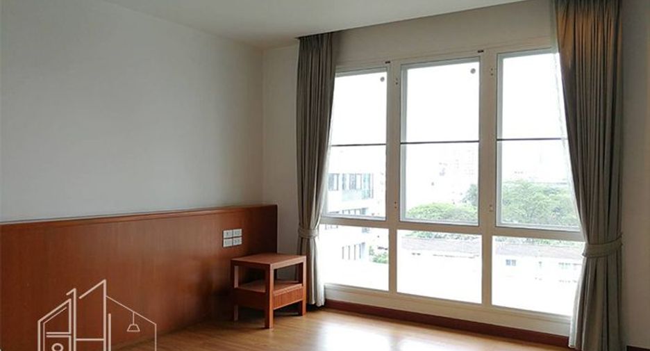 出租 4 卧室 公寓式住宅 在 Watthana, 曼谷