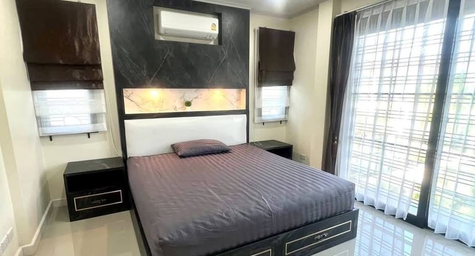 For sale 3 bedrooms villa in East Pattaya, Pattaya