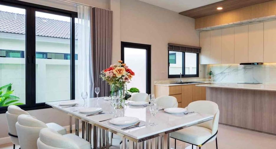 À vendre 3 chambres villa à East Pattaya, Pattaya