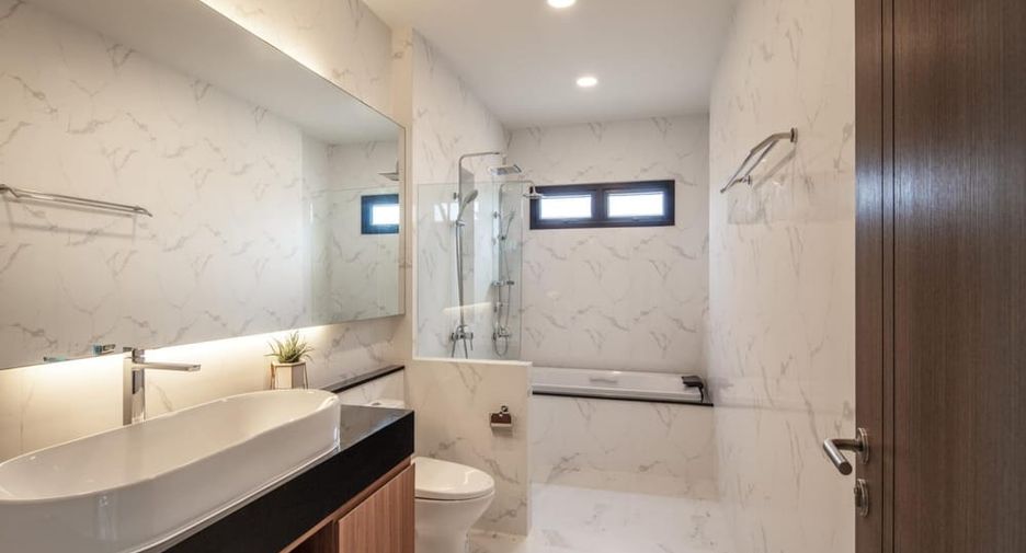 À vendre 3 chambres villa à East Pattaya, Pattaya