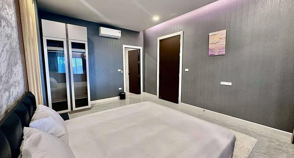 For sale 6 bedrooms villa in East Pattaya, Pattaya