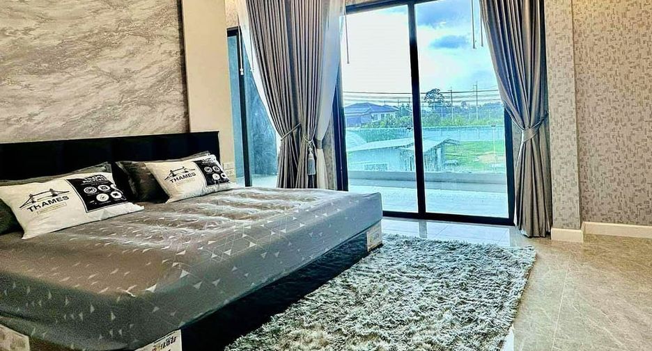 For sale 6 bedrooms villa in East Pattaya, Pattaya