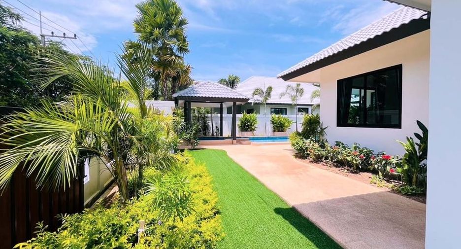 Villa zum Kauf mit 4 Zimmer in East Pattaya, Pattaya