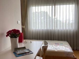 Аренда и продажа 2 спальни кондо в Пхра Кханонг, Бангкок