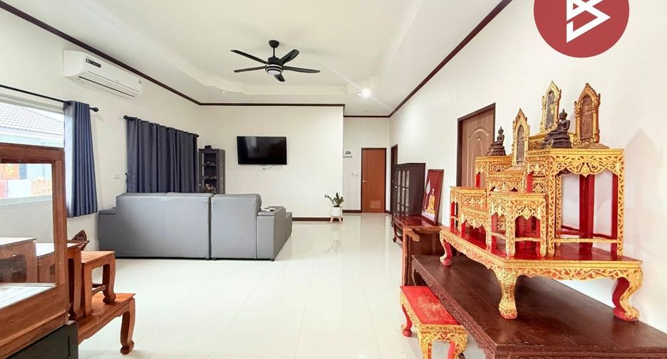 For sale 3 bedrooms house in Photharam, Ratchaburi