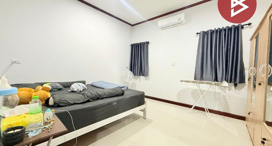 For sale 3 bedrooms house in Photharam, Ratchaburi