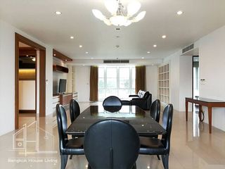 For rent 4 bedrooms condo in Watthana, Bangkok