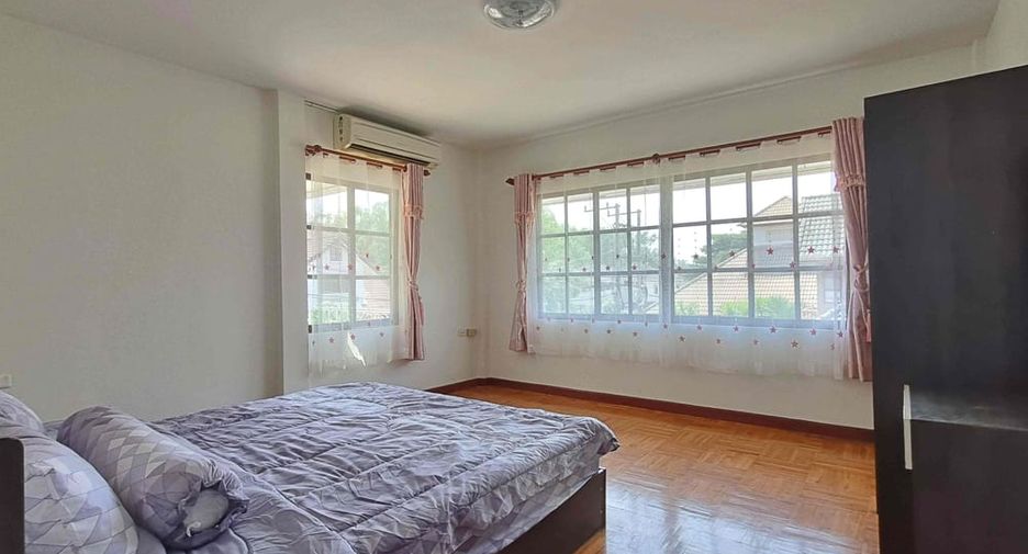 Villa en venta de 5 habitaciones en East Pattaya, Pattaya
