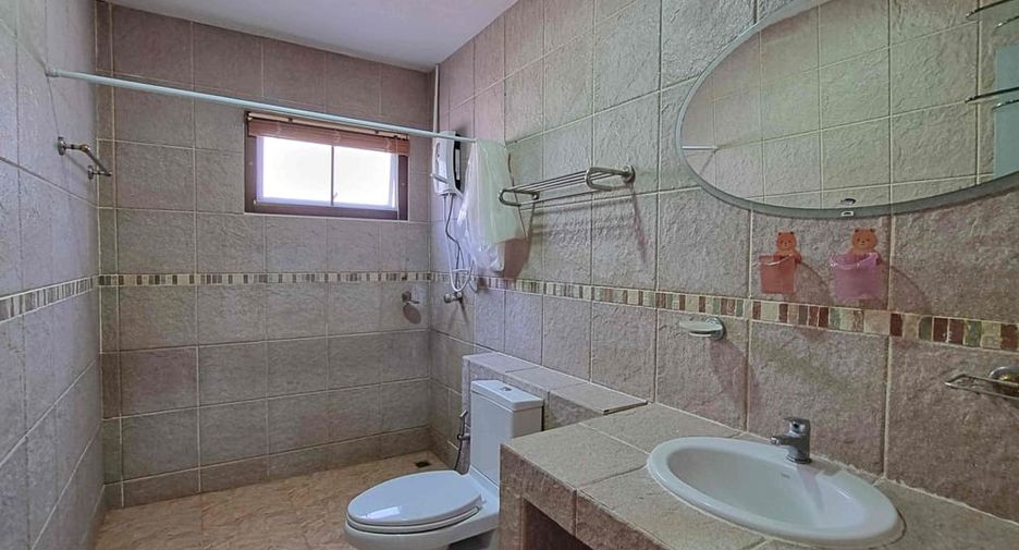 Villa en venta de 5 habitaciones en East Pattaya, Pattaya