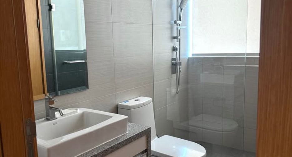 出租 和 出售 3 卧室 公寓 在 Khlong Toei, 曼谷