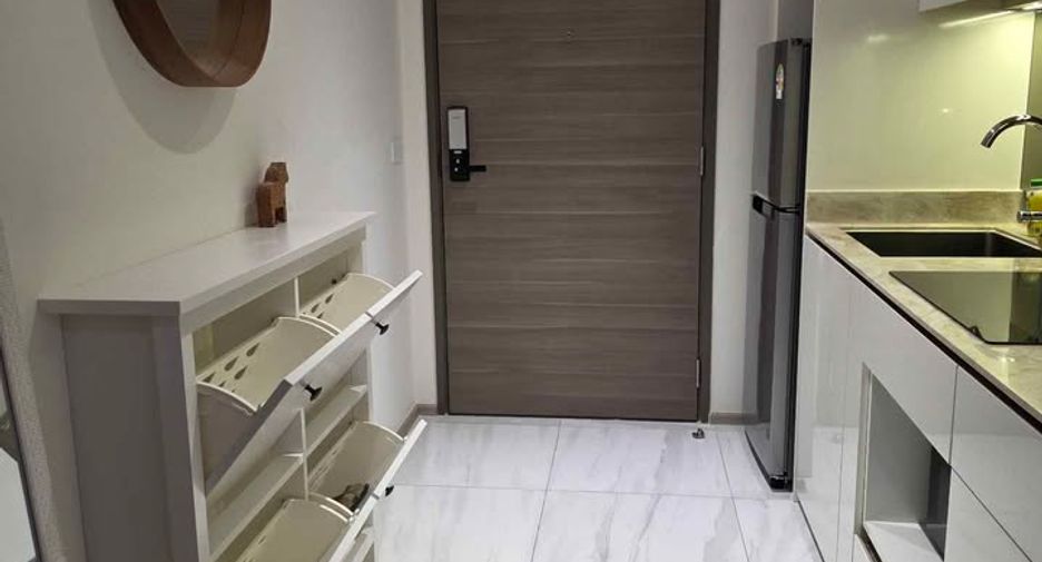 For rent 2 ベッドルーム condo in Khlong Toei, Bangkok