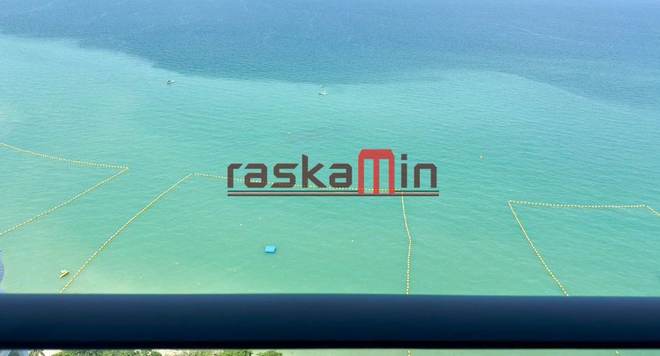 For rent 2 bedrooms condo in North Pattaya, Pattaya