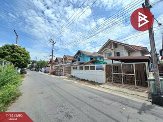Casa en venta de 6 habitaciones en Bang Phli, Samut Prakan