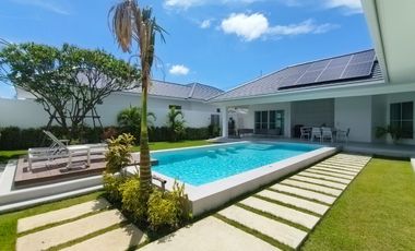 For sale 3 ベッドルーム villa in Hua Hin, Prachuap Khiri Khan