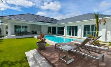 For sale 3 bedrooms villa in Hua Hin, Prachuap Khiri Khan