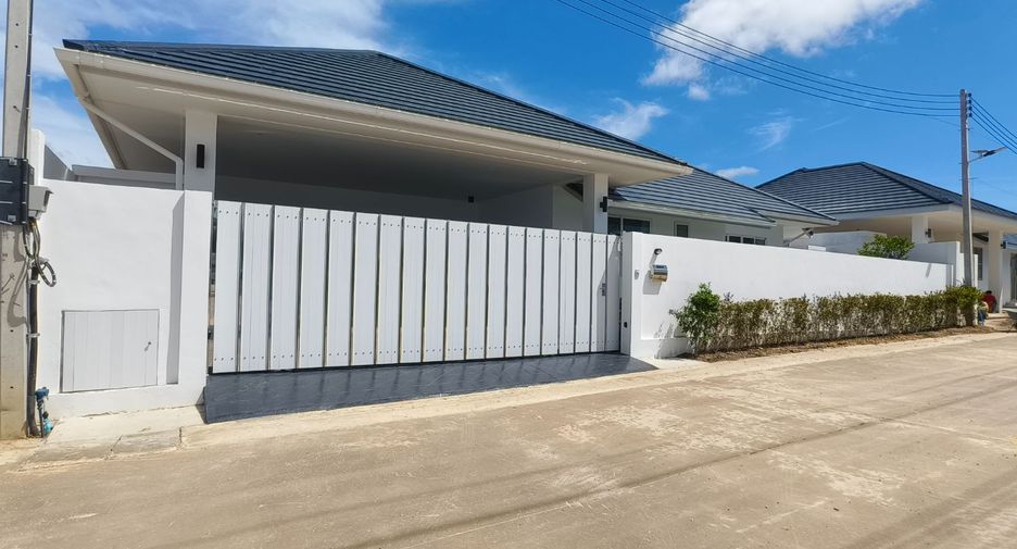For sale 3 ベッドルーム villa in Hua Hin, Prachuap Khiri Khan