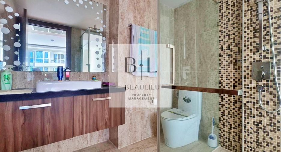For sale 2 bedrooms condo in South Pattaya, Pattaya