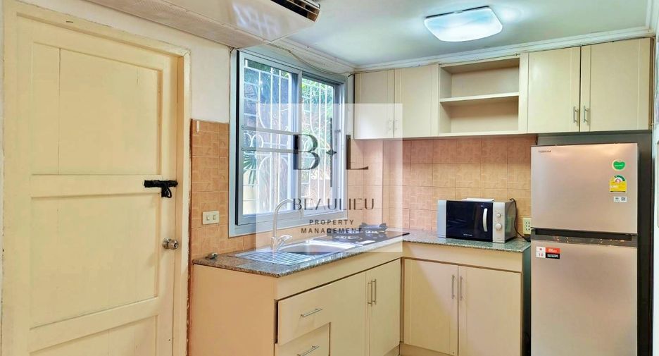Casa adosada en venta de 3 habitaciones en South Pattaya, Pattaya