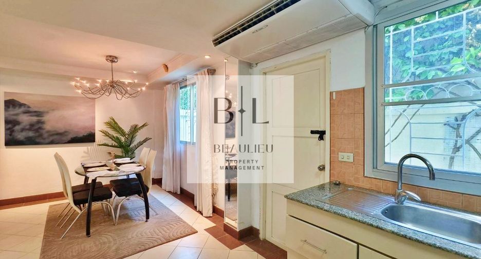 Casa adosada en venta de 3 habitaciones en South Pattaya, Pattaya