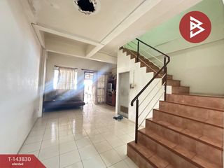 Casa adosada en venta de 2 habitaciones en Mueang Chon Buri, Chonburi