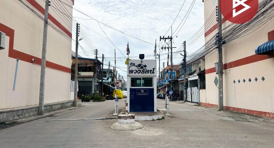 Casa adosada en venta de 2 habitaciones en Mueang Chon Buri, Chonburi