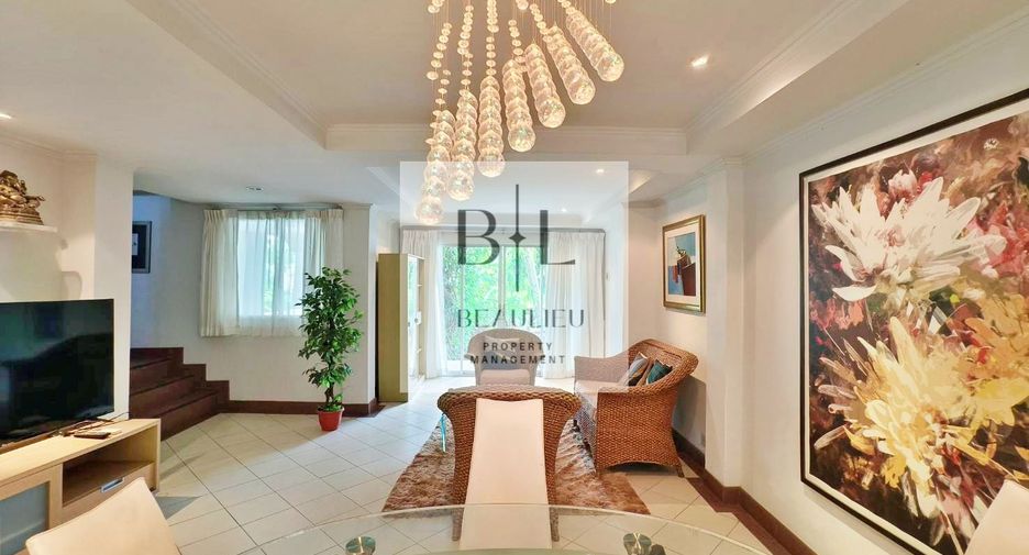 Casa adosada en venta de 3 habitaciones en South Pattaya, Pattaya
