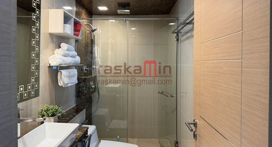 For sale 2 bedrooms condo in North Pattaya, Pattaya