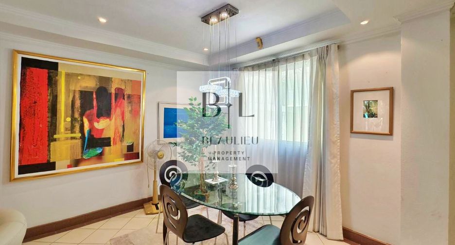 Casa adosada en venta de 3 habitaciones en South Pattaya, Pattaya