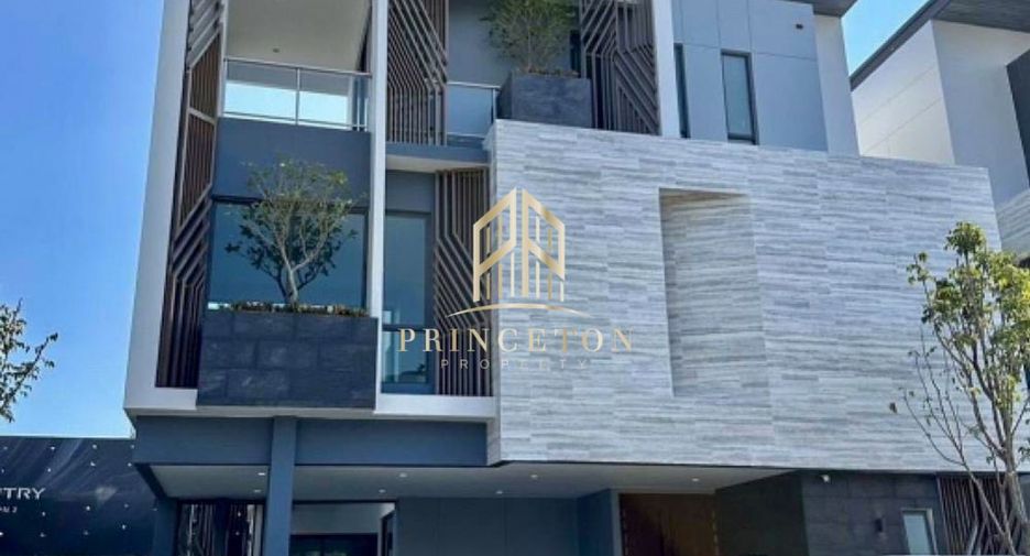 For rent 4 ベッドルーム house in Suan Luang, Bangkok