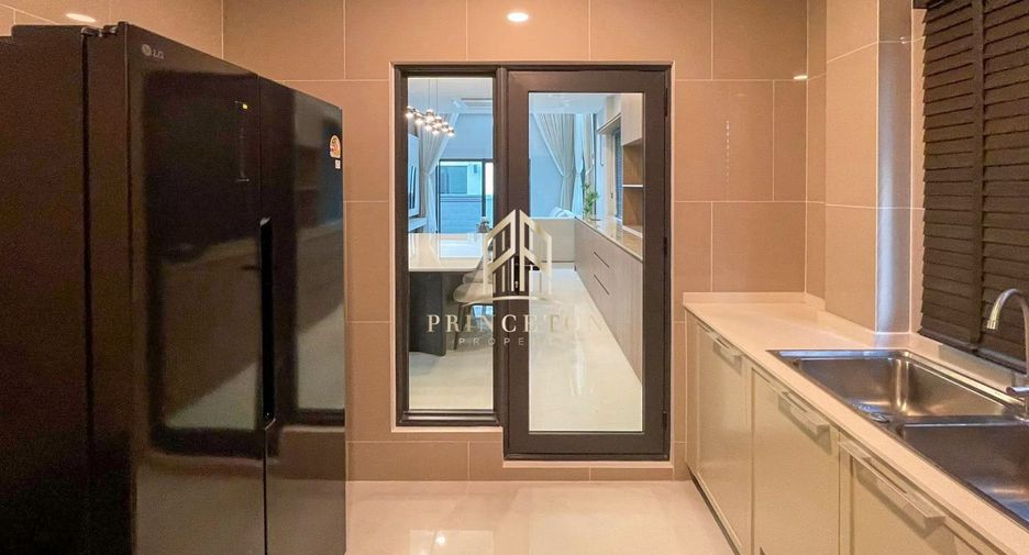 Haus zur Miete mit 4 Zimmer in Bang Phli, Samut Prakan