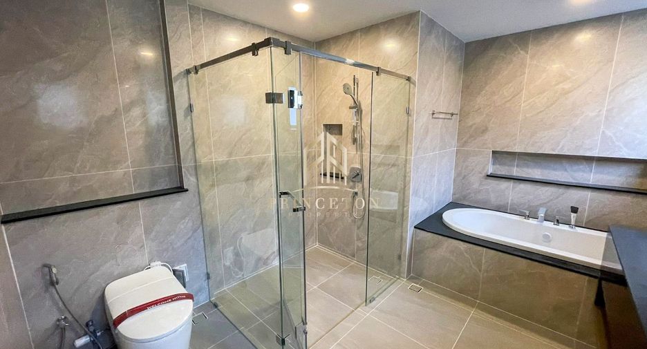 Haus zur Miete mit 4 Zimmer in Bang Phli, Samut Prakan