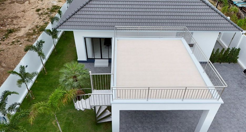 For sale 3 bedrooms house in Huay Yai, Pattaya