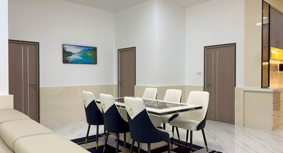 For sale 3 bedrooms house in Huay Yai, Pattaya