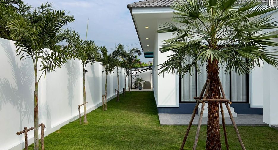 For sale 3 bedrooms house in Huay Yai, Pattaya