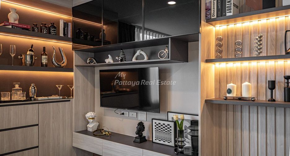 For sale 2 bedrooms condo in Jomtien, Pattaya
