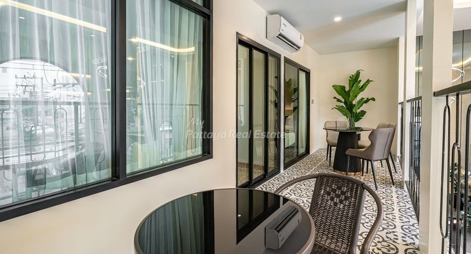 For sale 2 bedrooms condo in Jomtien, Pattaya