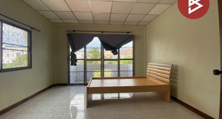 À vendre 2 chambres maison à Mueang Chon Buri, Chonburi