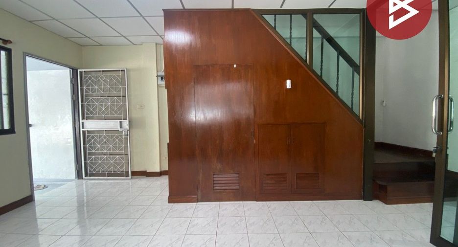 À vendre 2 chambres maison à Mueang Chon Buri, Chonburi