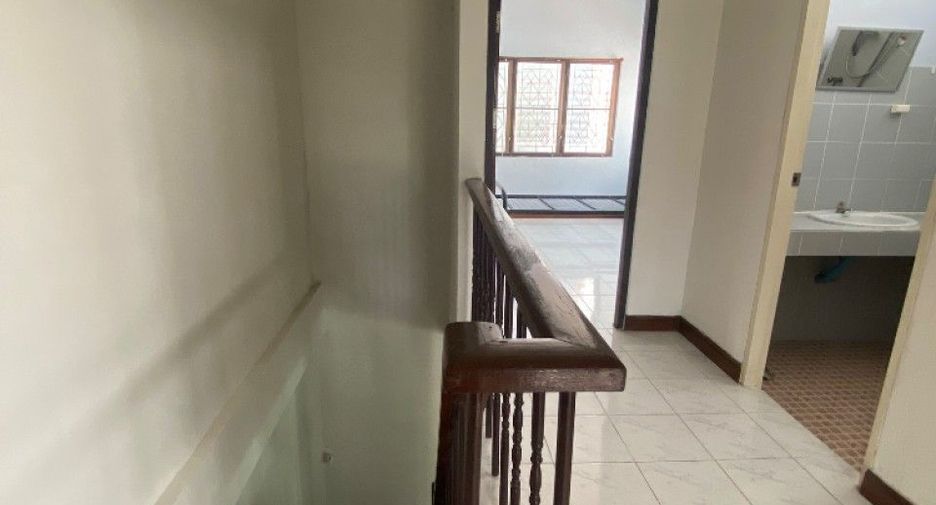 À vendre 2 chambres maison à Mueang Chon Buri, Chonburi