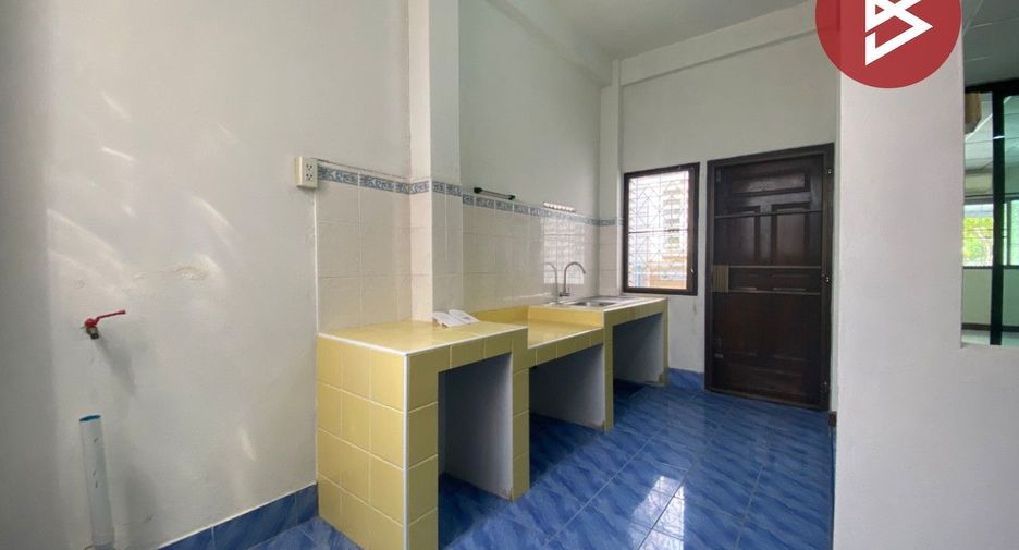 À vendre 2 chambres maison à Mueang Chon Buri, Chonburi
