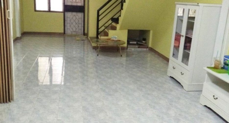 ขาย 2 ห้องนอน ทาวน์เฮ้าส์ ใน ประเวศ, กรุงเทพฯ