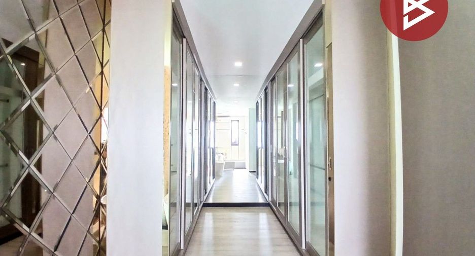 For sale 5 ベッドルーム house in Phra Samut Chedi, Samut Prakan