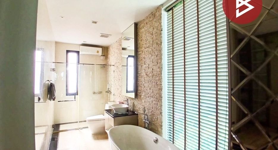 For sale 5 ベッドルーム house in Phra Samut Chedi, Samut Prakan