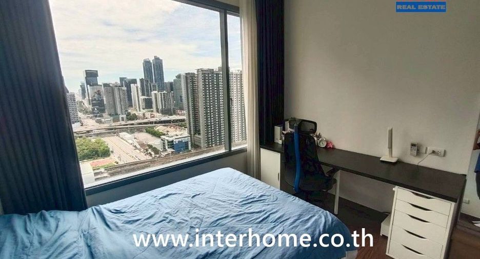 For sale 2 bedrooms condo in Watthana, Bangkok