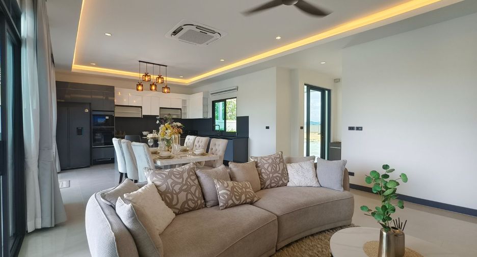 For sale 3 bedrooms villa in Hua Hin, Prachuap Khiri Khan