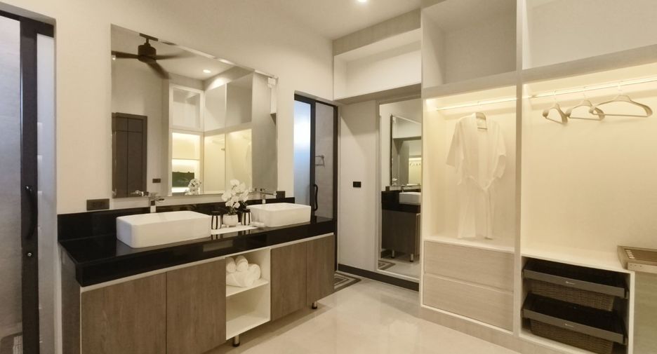 For sale 3 bedrooms villa in Hua Hin, Prachuap Khiri Khan