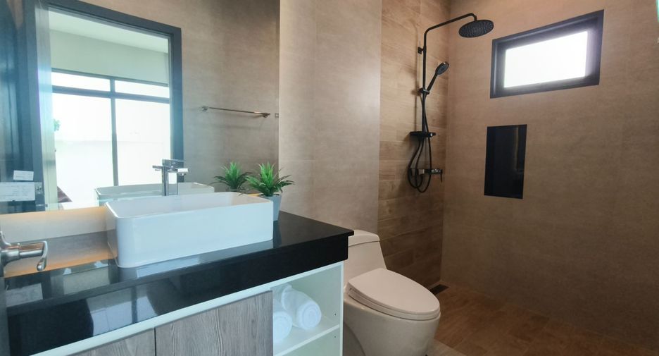 For sale 3 bedrooms villa in Hua Hin, Prachuap Khiri Khan