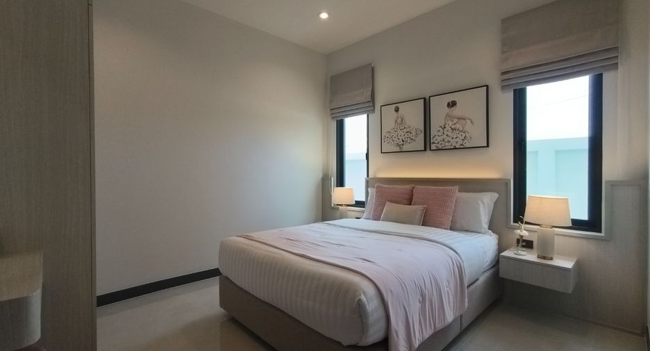 For sale 3 bedrooms villa in Hua Hin, Prachuap Khiri Khan
