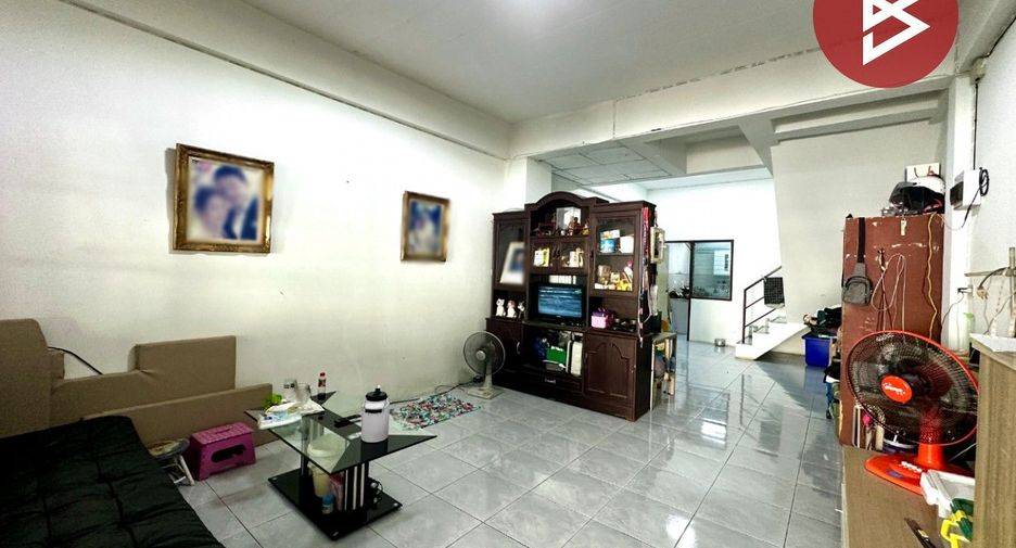 出售 2 卧室 联排别墅 在 Mueang Samut Prakan, Samut Prakan
