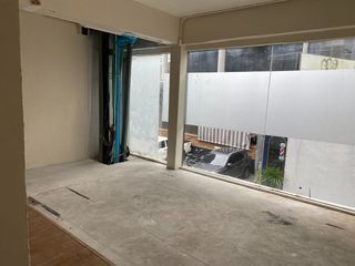 For rent retail Space in Khlong Toei, Bangkok